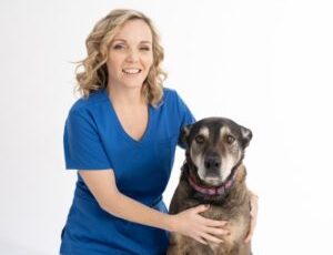 Fuzzybutts & Friends talks with Dr. Andi Flory with PetDx